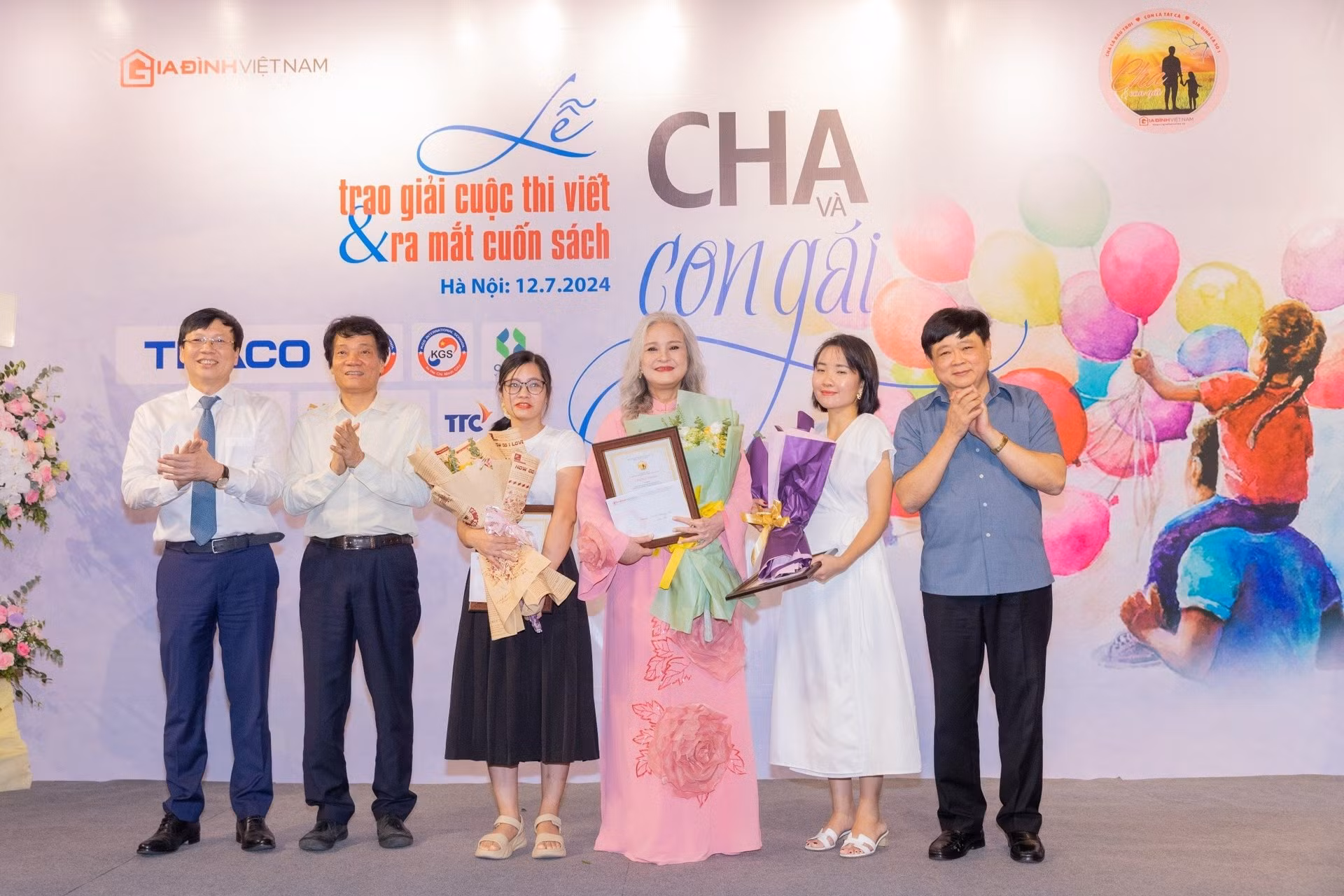 Các tác giả đoạt giải Nhì cuộc thi