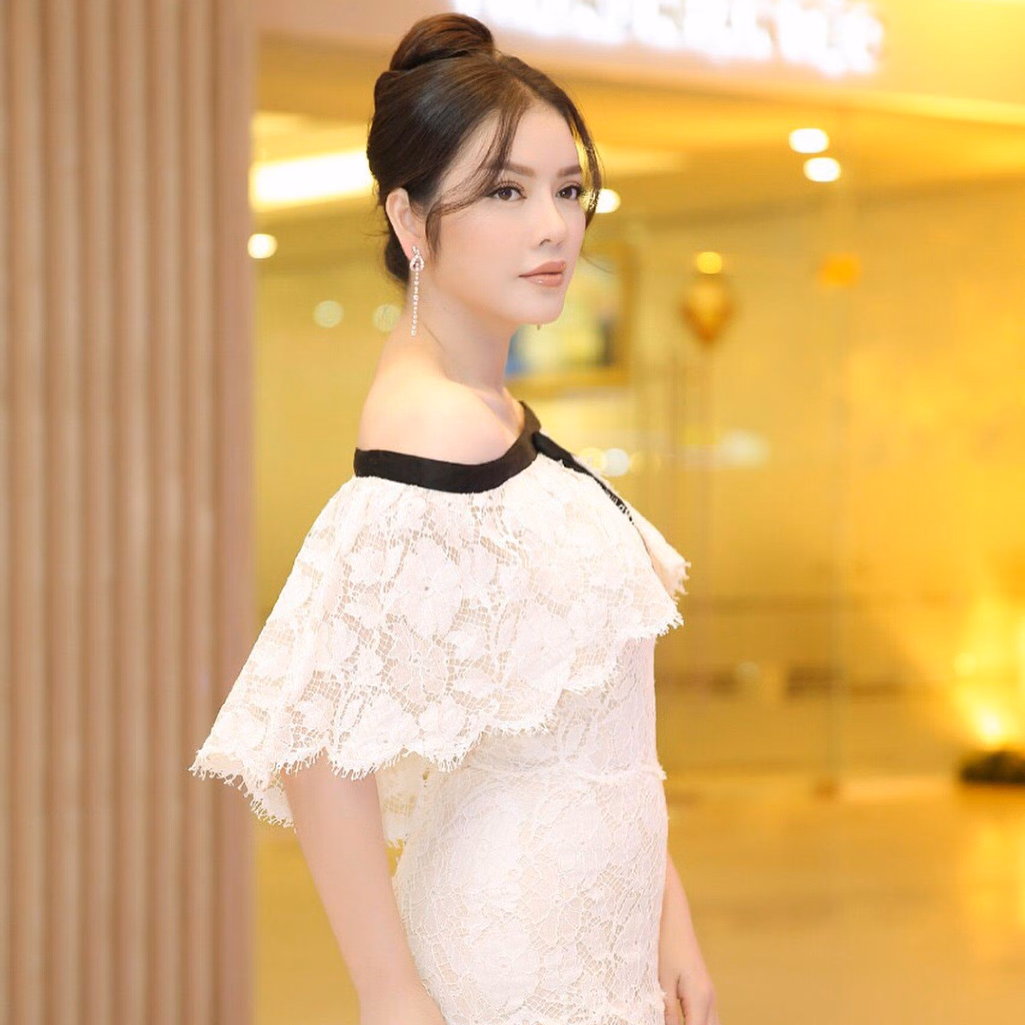 Thời trang cao cấp là niềm đam mê của Lý Nhã Kỳ. Ảnh: @ lynhaky_artist / Instagram Thời trang cao cấp là niềm đam mê của Lý Nhã Kỳ. Ảnh: @ lynhaky_artist / Instagram