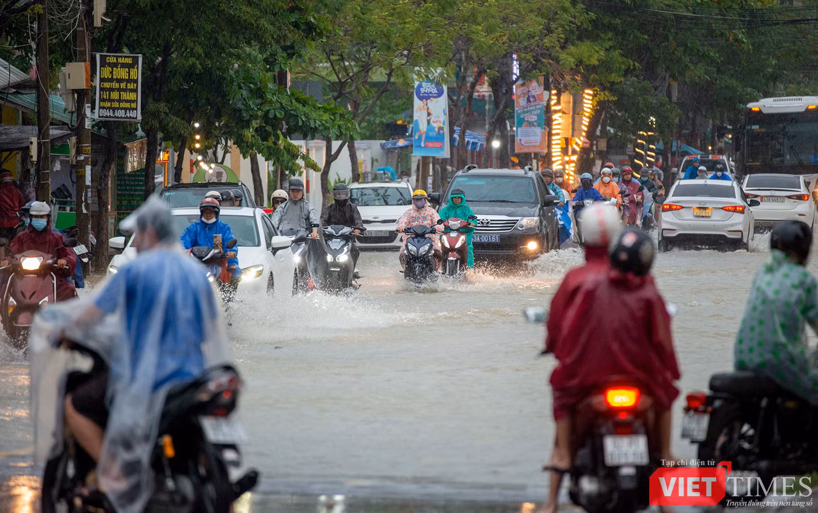 vt_da nang ngap 4.png