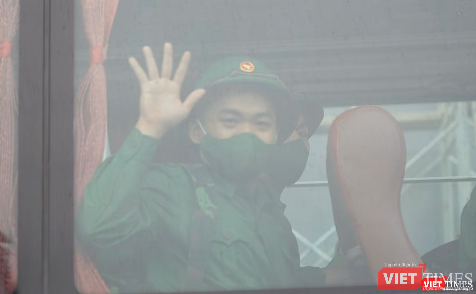 Chào tạm biệt