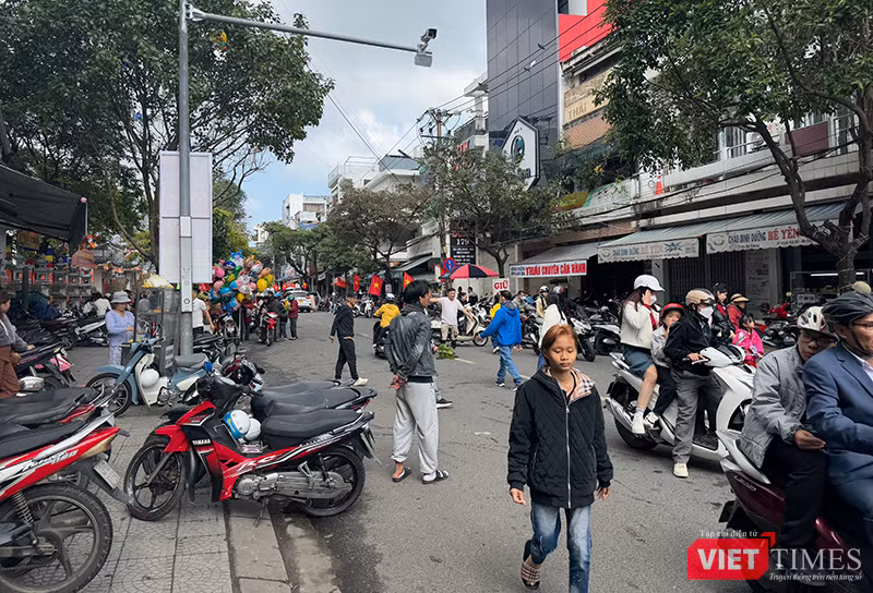 vt_duong pho 14.png