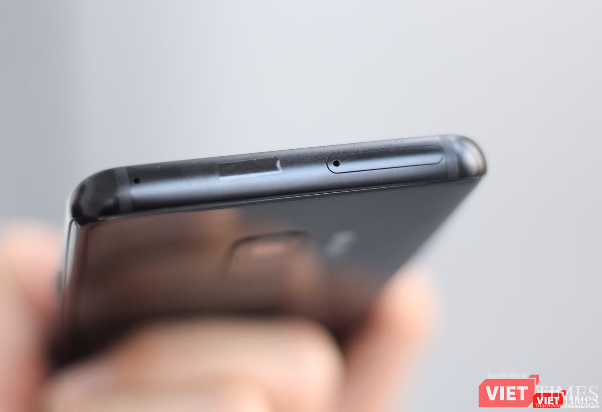 Trên tay chiếc Galaxy S9 xuất hiện tại Việt Nam ảnh 9