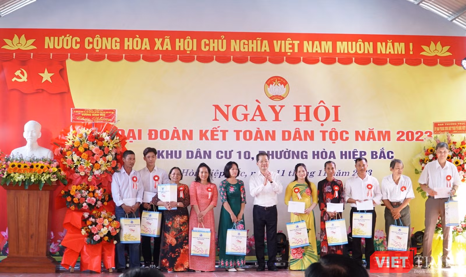 vt_ngay hoi 12.png