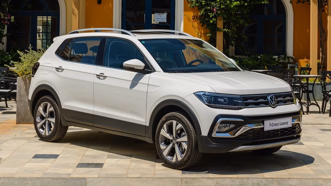 Xe tiền tỷ châu Âu mất gần 50% giá trị sau 3 năm bán ở Việt Nam
