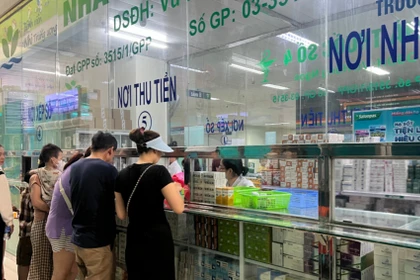 Thêm loạt thuốc “đắt đỏ” vào BHYT, bệnh nhân ung thư hưởng lợi lớn