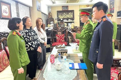 Khởi tố bắt tạm giam vợ chồng chủ hiệu vàng lớn nhất Thanh Hóa