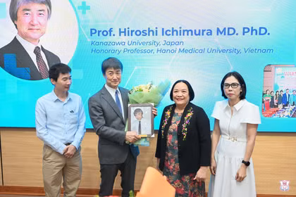 Học trò cũ tri ân GS Hiroshi Ichimura