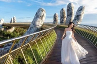 Bà Nà 'chiêu đãi' miền Trung - Tây Nguyên 'đại tiệc hoa tulip' với giá chỉ 400 ngàn đồng