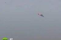 Máy bay quân sự Mỹ bốc cháy rơi ở Kuwait