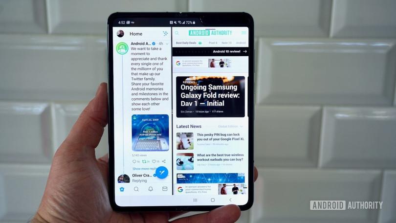 Khả năng đa nhiệm trên chiếc Samsung Galaxy Fold là rất tốt (Ảnh: Android Authority)