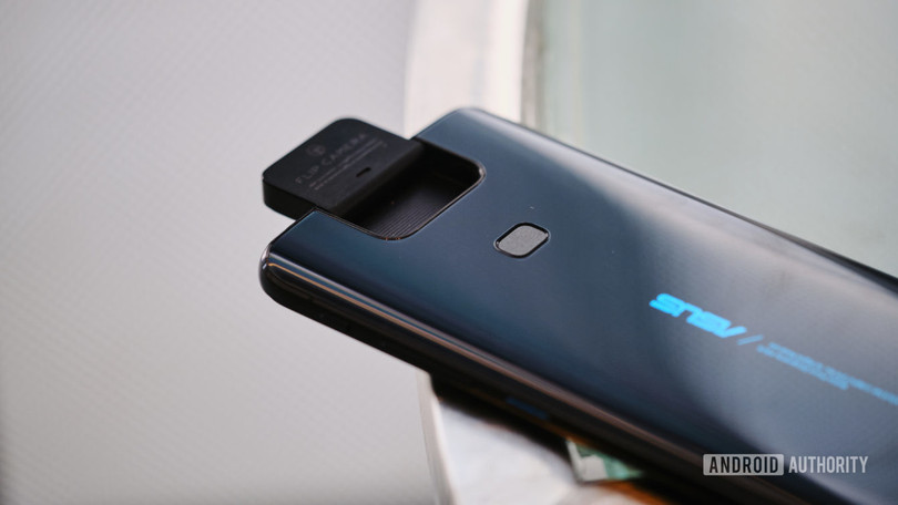 Camera lật ấn tượng trên chiếc Asus Zenfone 6 (Ảnh: Android Authority) Camera lật ấn tượng trên chiếc Asus Zenfone 6 (Ảnh: Android Authority)