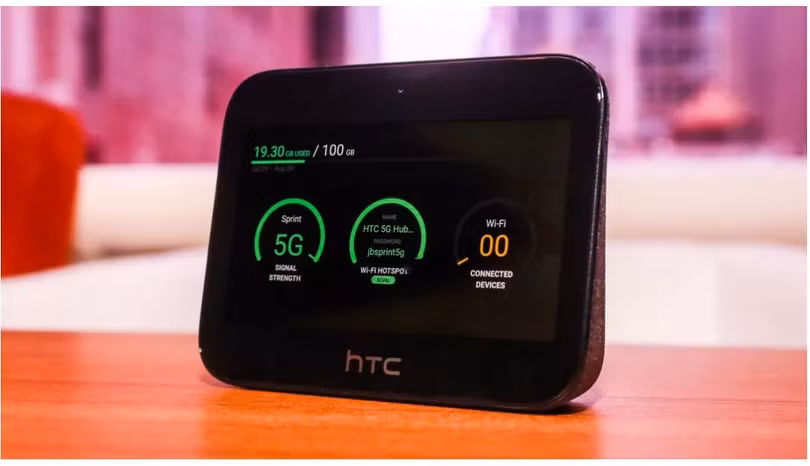 Cục phát 5G "5G Hub" của HTC (Ảnh: Cnet)
