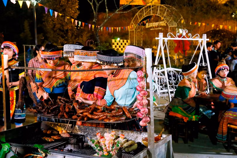 Văn hóa Tây Bắc được thể hiện sinh động tại Sun World Fansipan Legend