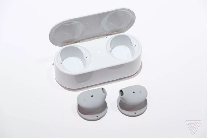 Mẫu tai nghe này được cho là sẽ trở thành đối thủ đáng gờm của AirPods (Ảnh: The Verger)