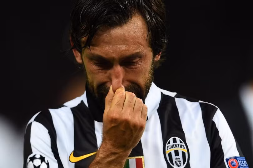 Những giọt nước mắt tiếc nuối của một quý ông (Ảnh: bleacherreport)