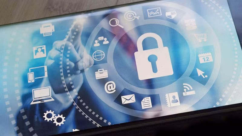 Quyền riêng tư đang là vấn đề được rất nhiều người dùng smartphone quan tâm (Ảnh: Google)