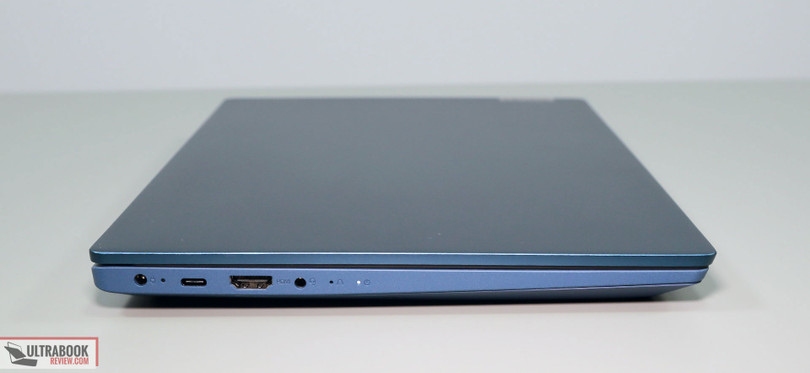 Lenovo Ideapad 5 có thể sạc thông qua cổng USB-C (Ảnh: Ultrabook Review)