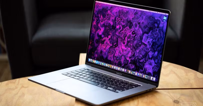 Bộ sạc 96W không tối ưu được hiệu năng của máy