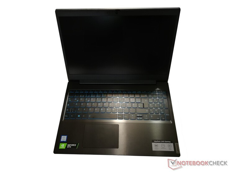 Lenovo IdeaPad L340 không có vẻ ngoài của một chiếc laptop gaming hầm hố (Notebook Check)