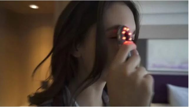 Máy được sử dụng hết sức đơn giản (Ảnh: Gizmochina) Máy được sử dụng hết sức đơn giản (Ảnh: Gizmochina)