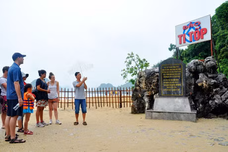 Đảo Ti Tốp trên Vịnh Hạ Long/ Ảnh: baoquangninh.com.vn