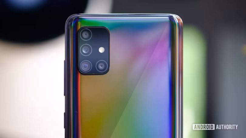 Cụm 4 camera sau trên Galaxy A51 (Ảnh: Android Authority) Cụm 4 camera sau trên Galaxy A51 (Ảnh: Android Authority)
