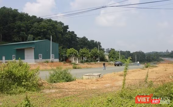 Năm 2018, thị trường bất động sản sốt đất nền.