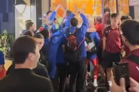 Khoảng khắc U23 Jordan nhảy múa ăn mừng, cảm ơn U23 Việt Nam