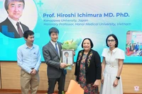 Học trò cũ tri ân GS Hiroshi Ichimura