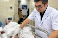 Bộ Y tế yêu cầu trực đủ 4 cấp, báo cáo từng ca nặng dịp Tết