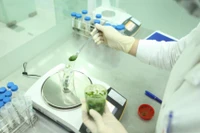 Bộ Y tế công bố danh sách các cơ sở kiểm nghiệm ATTP, gỡ vướng Nghị định 46 cho doanh nghiệp