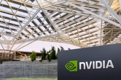 Với đà tăng mạnh giá cổ phiếu, vốn hóa thị trường của Nvidia sau phiên giao dịch ngày 27/8 đã tăng thêm 441.5 tỷ USD. Ảnh: Sohu.