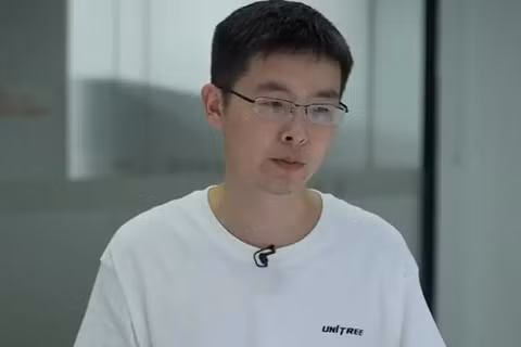 Trong khi giá trị vốn hóa của Unitree Robotics bốc hơi mạnh, CEO Vương Hưng Hưng lại chịu những thị phi về quản trị nội bộ. Ảnh: Sohu.