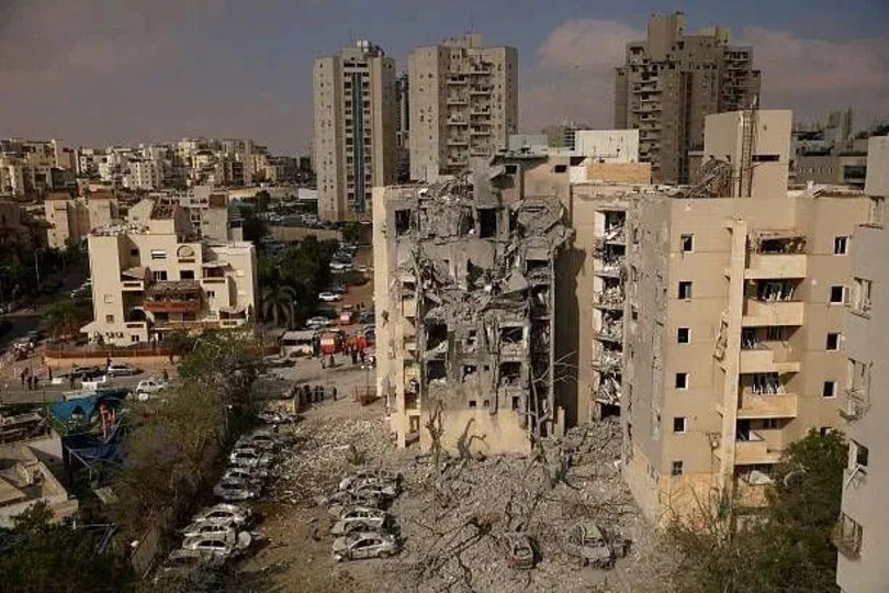 israel bi tan pha.jpg