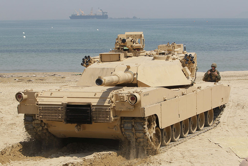 Mỹ sẽ viện trợ xe tăng chủ lực Abrams M1A1 cho Ukraine thay vì loại M1A2 như dự định (Ảnh: Sohu). Mỹ sẽ viện trợ xe tăng chủ lực Abrams M1A1 cho Ukraine thay vì loại M1A2 như dự định (Ảnh: Sohu).