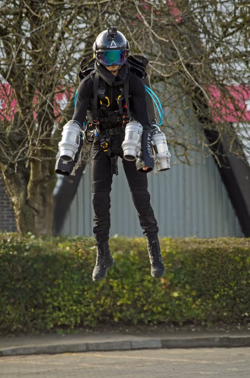Bộ Jetpack của Gravity Industries đang được Lục quân Ấn Độ nhằm tới (Ảnh: Thepaper).