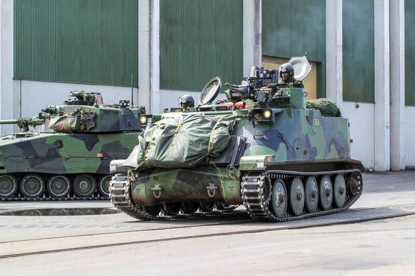 Cac xe boc thep Pbv 320.jpg