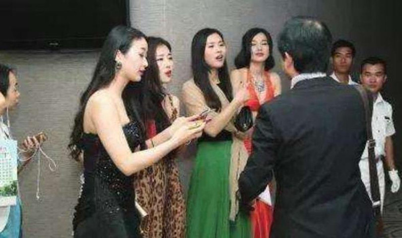 Lai va nguoi dep.jpg