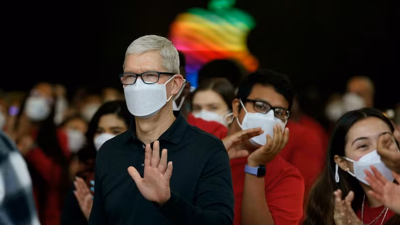 Giám đốc điều hành Apple Tim Cook năm 2016 đã ba lần bay tới Bắc Kinh để tìm kiếm một thỏa thuận bí mật với Trung Quốc (Ảnh: AP).
