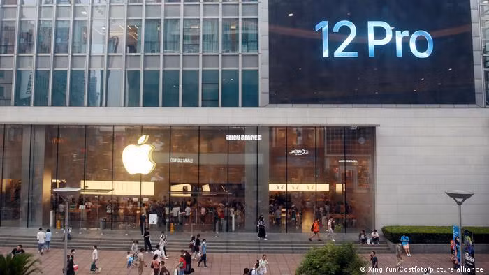 Trung Quốc là một trong những thị trường lớn nhất của Trung Quốc (Ảnh: Deutsche Welle).