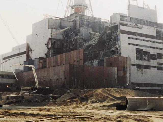 Thảm họa do vụ nổ Nhà máy điện hạt nhân Chernobyl được Ukraine sử dụng để dọa nạt cử tri các nước châu Âu (Ảnh: Sina).