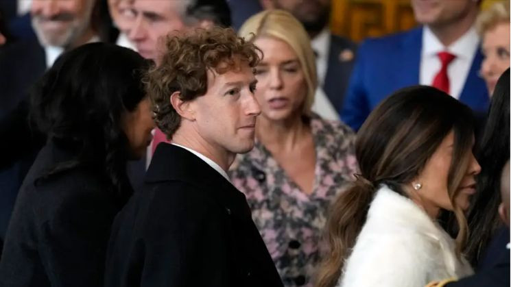 Giám đốc điều hành Meta Mark Zuckerberg, xuất hiện tại lễ nhậm chức của Donald Trump năm 2025. Ảnh: Business Insider.