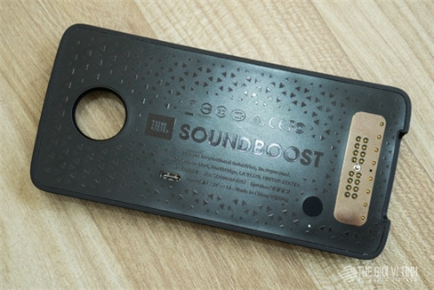 Cận cảnh JBL Soundboost.
