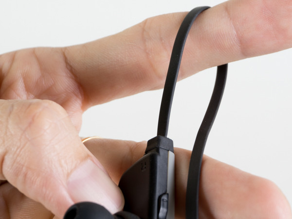 Cáp dẹt có khả năng chống rối tốt như mong đợi.