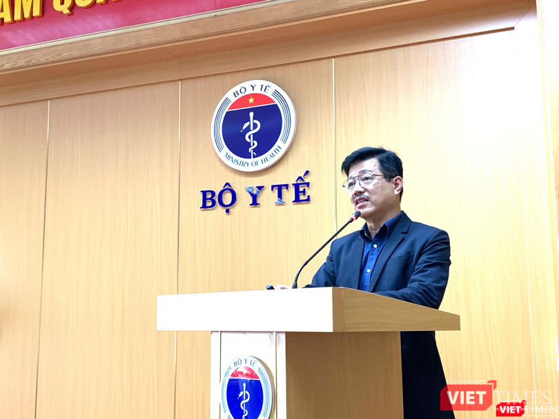 Ông Vũ Mạnh Cường - Phó Vụ trưởng Vụ Truyền thông - Thi đua khen thưởng (Bộ Y tế) trình bày kế hoạch truyền thông về tiêm chủng vaccine COVID-19 đảm bảo hiệu quả nhất