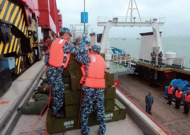 Tàu của lực lượng dân quân biển Tam Á được trang bị vũ khí hạng nhẹ và hầm chứa đạn. Ảnh: National Defense.
