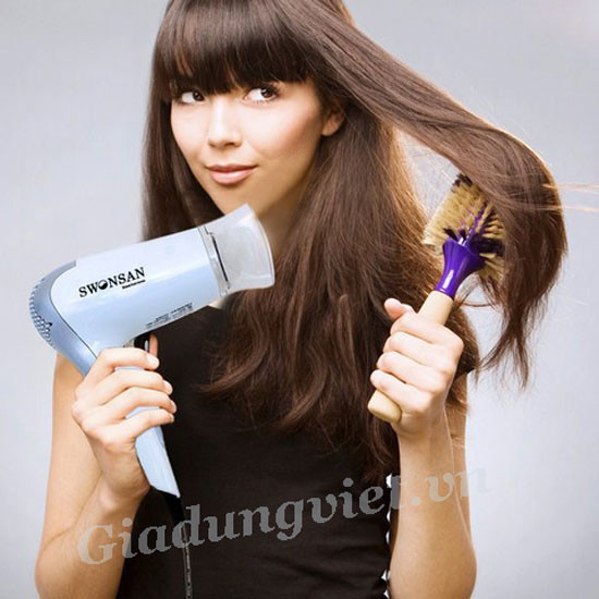 6 mẹo xử lý nhanh “cứu” điện thoại cảm ứng rơi xuống nước ảnh 5