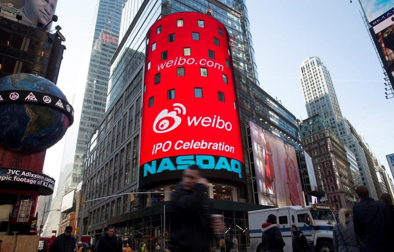 Tập đoàn Sina của Trung Quốc, sở hữu nền tảng blog mạng xã hội Weibo Tập đoàn Sina của Trung Quốc, sở hữu nền tảng blog mạng xã hội Weibo