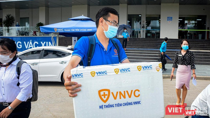 vt-da-nang-tiep-nhan-lo-vaccine-dau-tien-321.jpeg