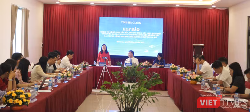 vt_toan canh hop bao.jpg